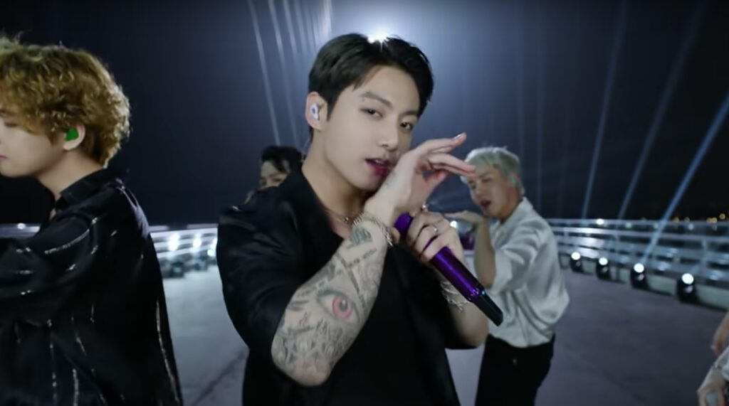 Screenshot of Jungkook performing Butter